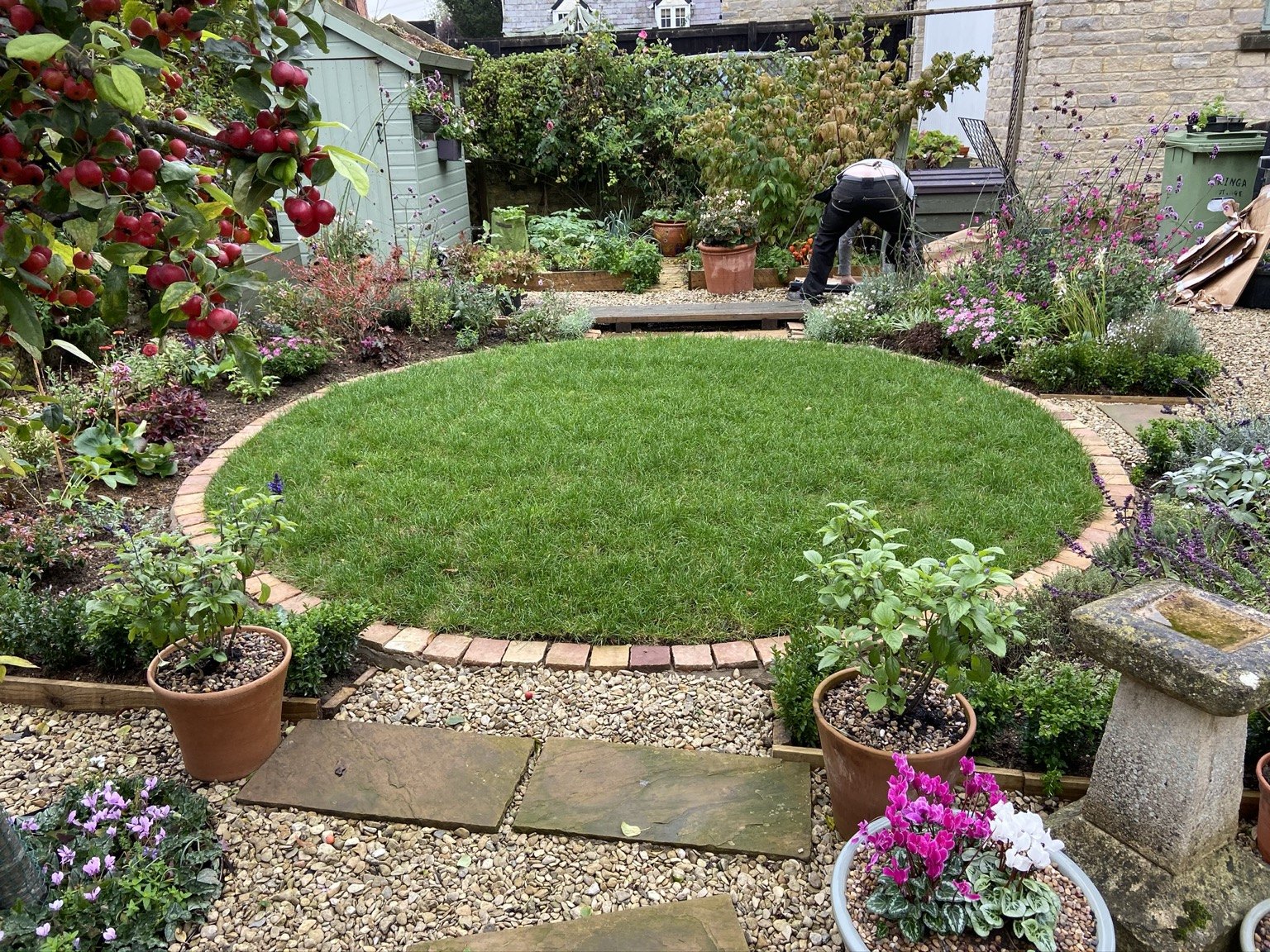 Circular Lawn Garden Lanprojectaping Gloucestershire