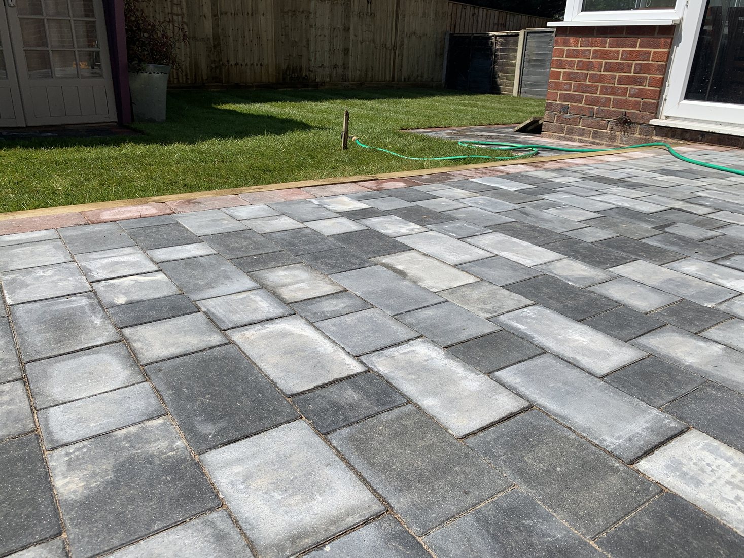 Landscaping project by Stonecrest Paving and Landscaping