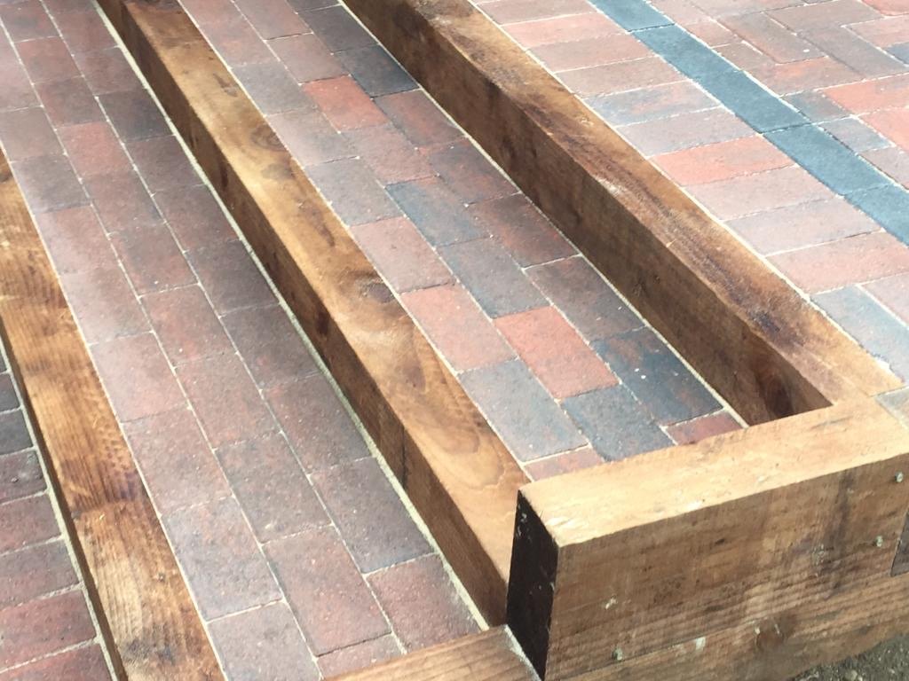 Timber Features project by Stonecrest Paving and Landscaping