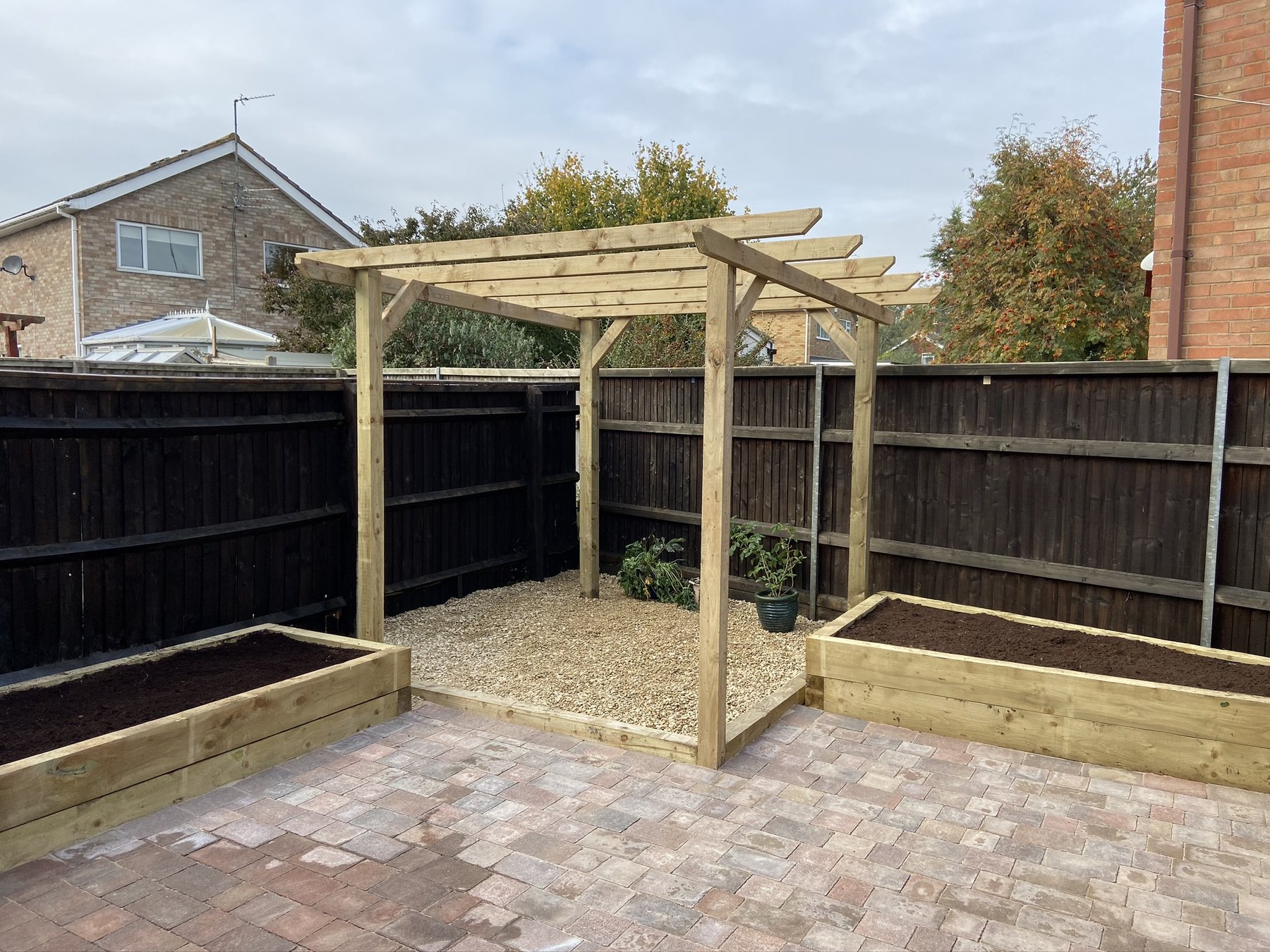 Timber Features project by Stonecrest Paving and Landscaping